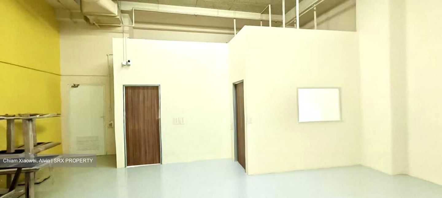 Enterprise One (D14), Factory #502808031